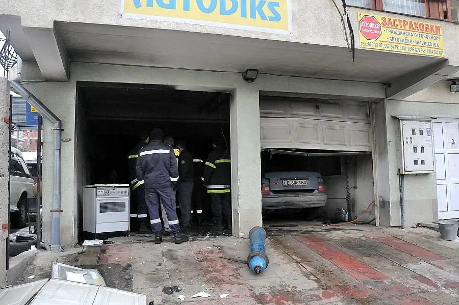 Автосервизи негодуват срещу сивия сектор