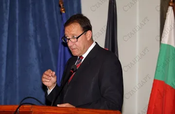 Найденов не е доволен от бюджета за МО за догодина