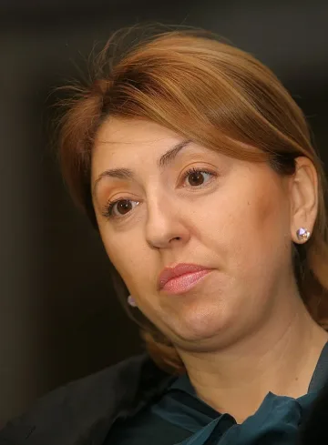 ВСС вдигна ранга на Янева