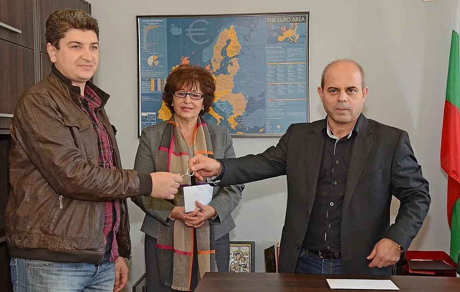 Обещаха и по-голям дом за четиризнаците