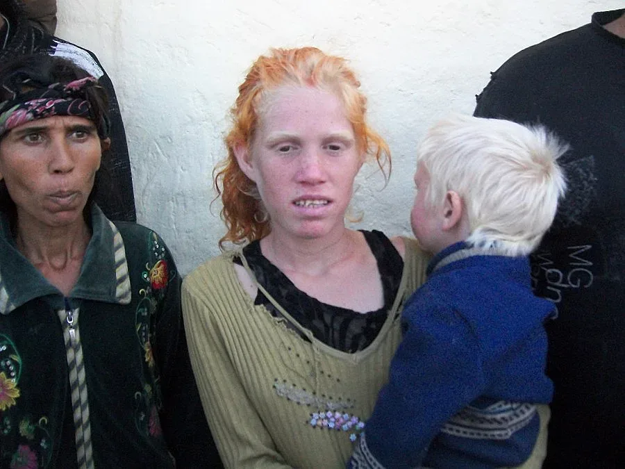 Родителите на русото ангелче Мария са от Николаево