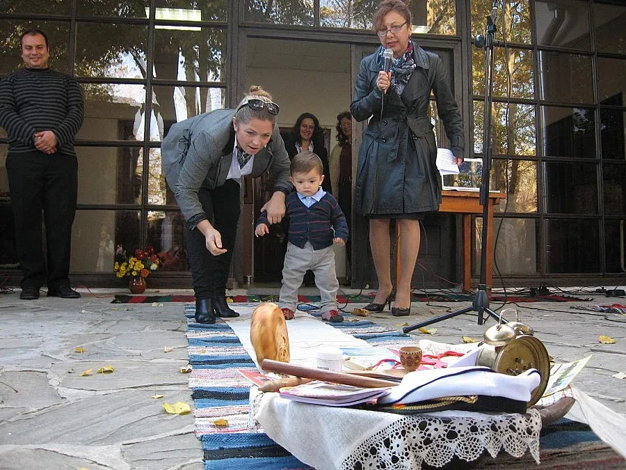 8 малчугани си избраха занаят на общ прощъпулник