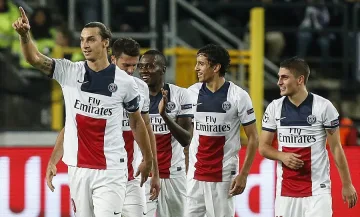 Байерн продължава без грешка, Ибрахимович с 4 гола за ПСЖ