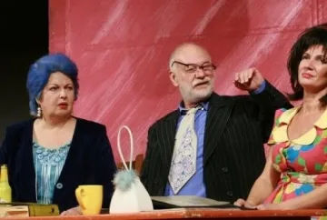 Кавадарков празнува 70 г. със спектакъла "Почивен ден"