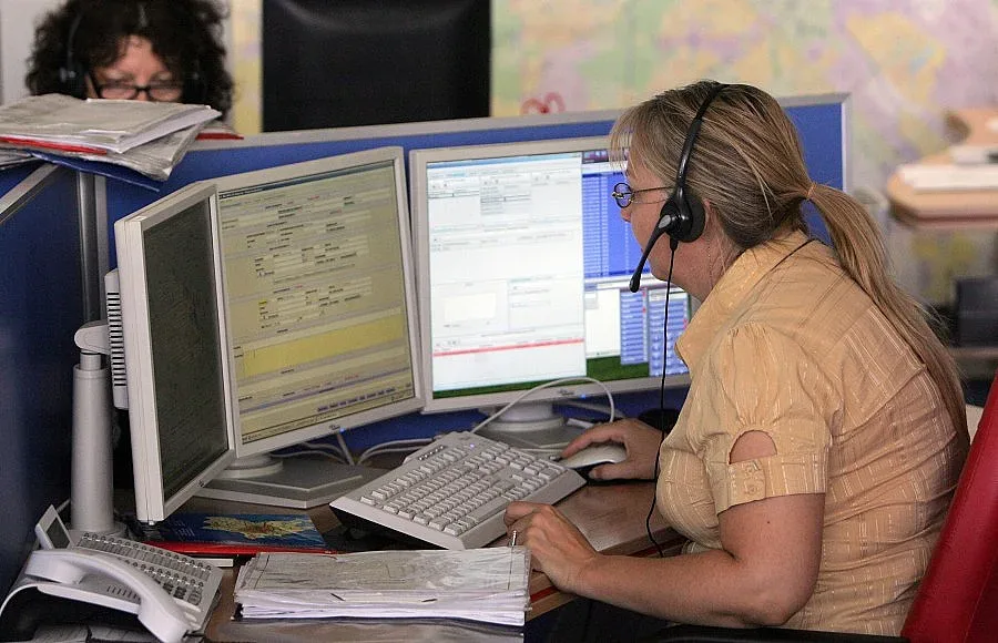 Телефон 112 ще приема и SMS-и