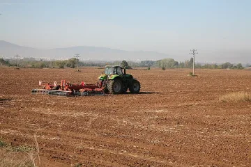 Вдигат най-много парите за фермери и транспорт