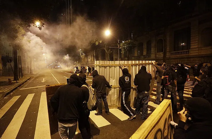 Приключи стачката на учителите в Рио