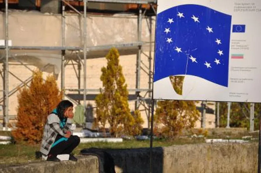 Бежанците в Ковачевци залягат на български учебници