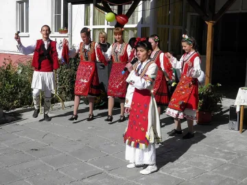 С торта празнуваха ЧРД на социален дом