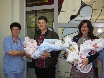 Четиризнаците бяха изписани от болницата в Русе