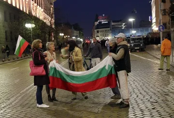 130 дни скандирания за оставка на кабинета