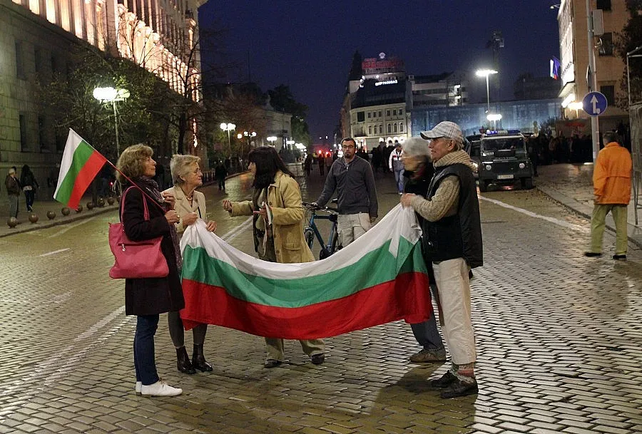 130 дни скандирания за оставка на кабинета