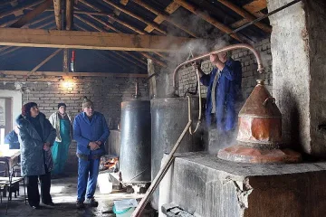 Домашната ракия е като руска рулетка