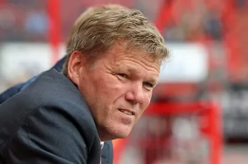 Треньор остана без зъб след гол