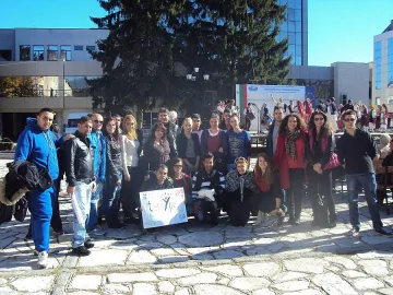 Млади роми от 8 държави на обучение в Банско 