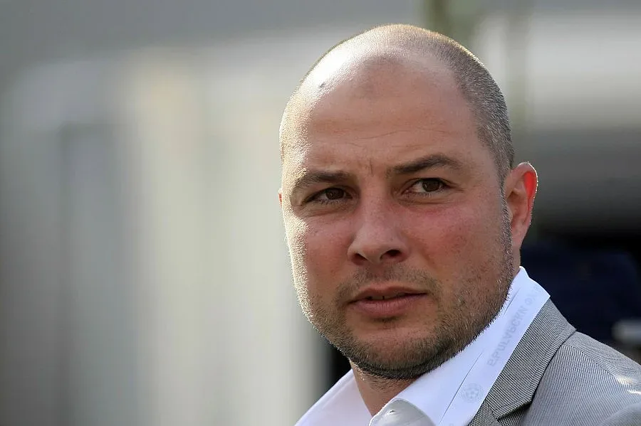 Букарев хвърли оставка