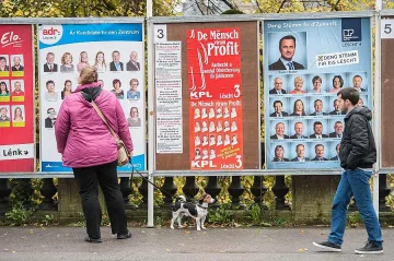 Предсрочни парламентарни избори се провеждат в Люксембург