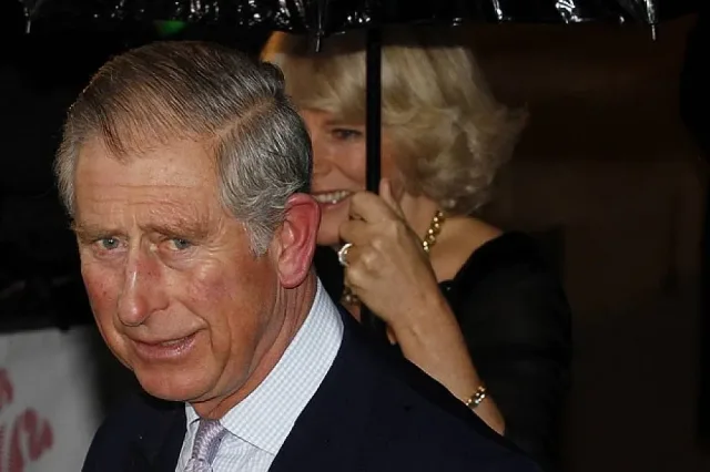 Чарлз с извънредно изявление в ефира