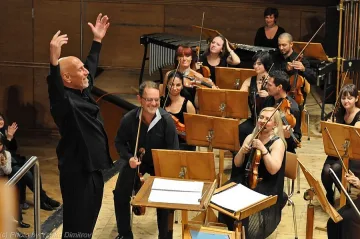 Ангел Заберски свири "Форест Гъмп"