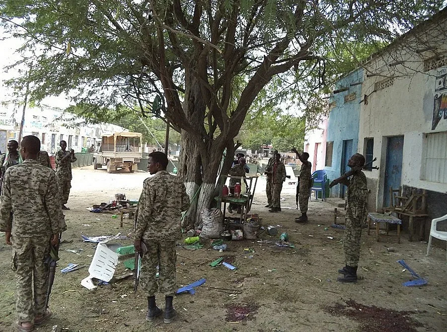 13 души загинаха след взрив в Сомалия