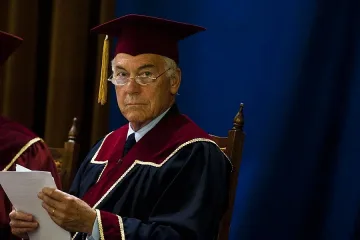 Проф Ханке: Политическата класа в България е криминална