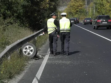 Жена почина след тежка катастрофа край Сливен