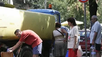 Омуртаг бедства, пуснаха водата в Шумен
