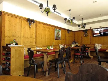 Баварски специалитети изкушават София