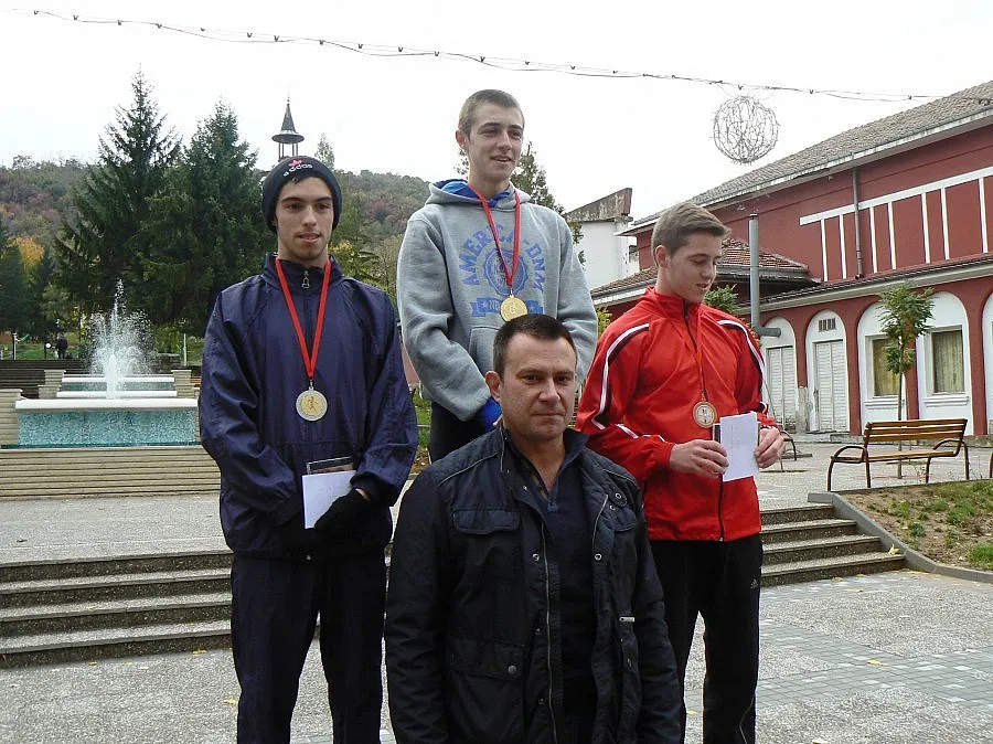 Желязко Атанасов спечели 44-ия крос „Кольо Фичето"