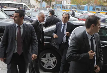 Орешарски: Подкрепяме съседите в европейския им път