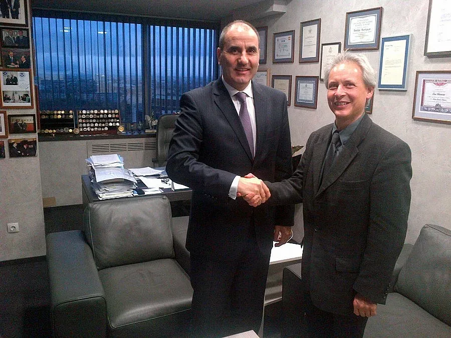 Цветанов: Няма координирана политика за бежанците