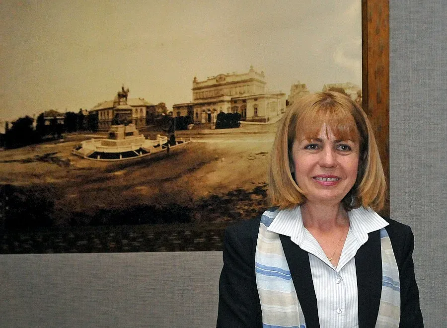 Да управляваш с меки ръкавици