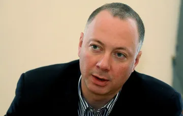 Рокаджия изгърмя заради бюлетините