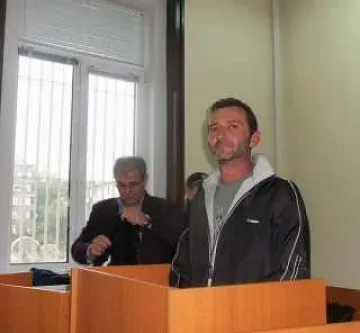 Оставиха в ареста обвинен за убийство