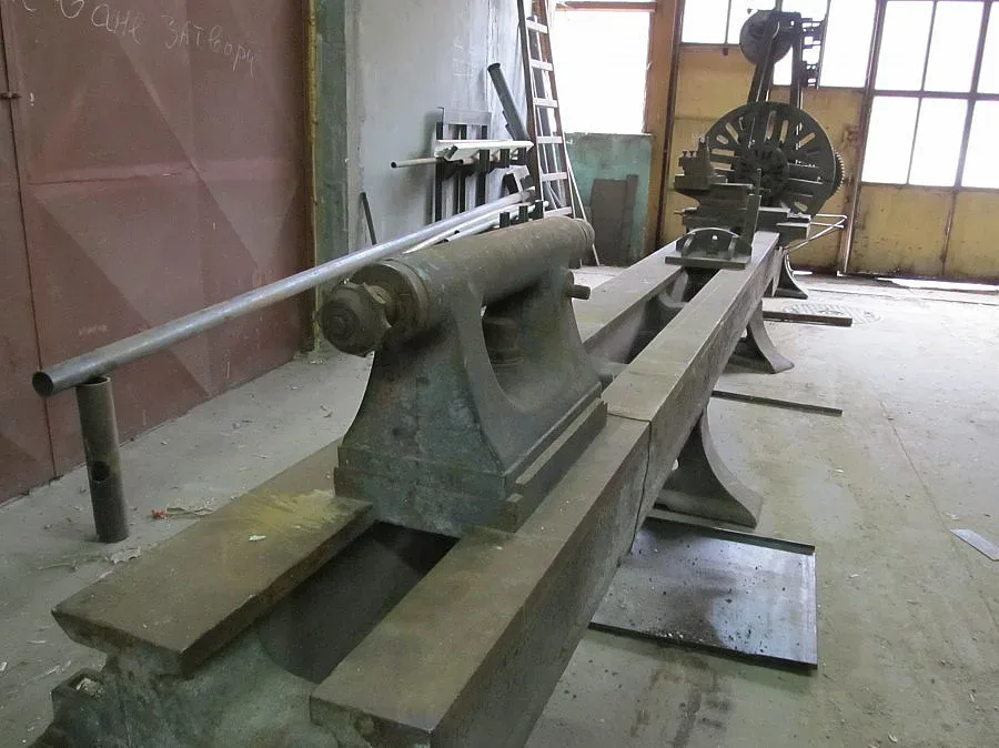 Студенти учат занаят на струг на Мидхат паша