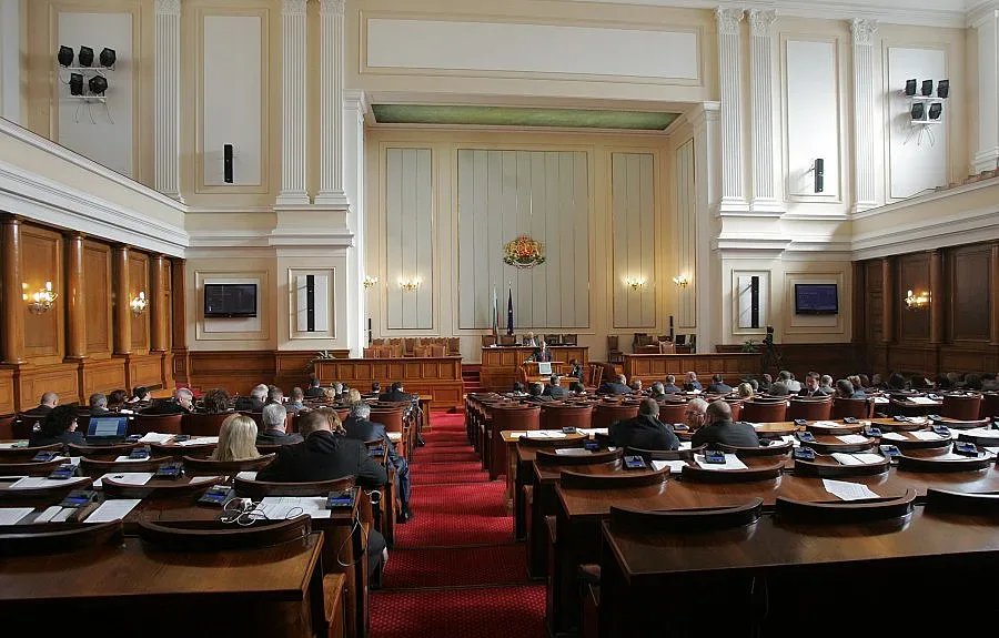 НС обсъжда втория вот на недоверие към кабинета