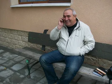 Дариха джип на Гено с подпалените коли