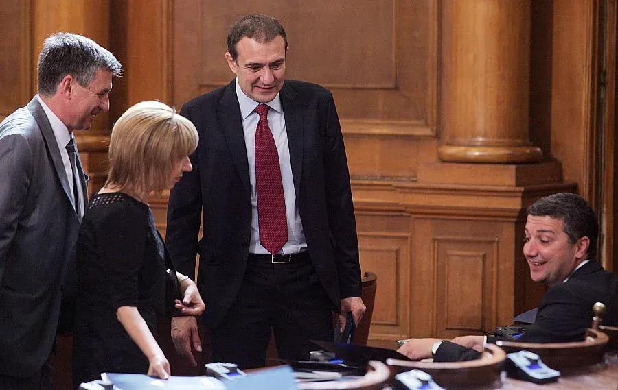 Гуцанов: С парите ще пратя ученици в ЦЕРН