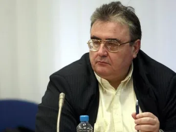 Политиците не търсят реформи