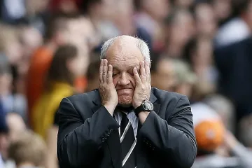 Босът на Фулъм даде гръб на Мартин Йол 