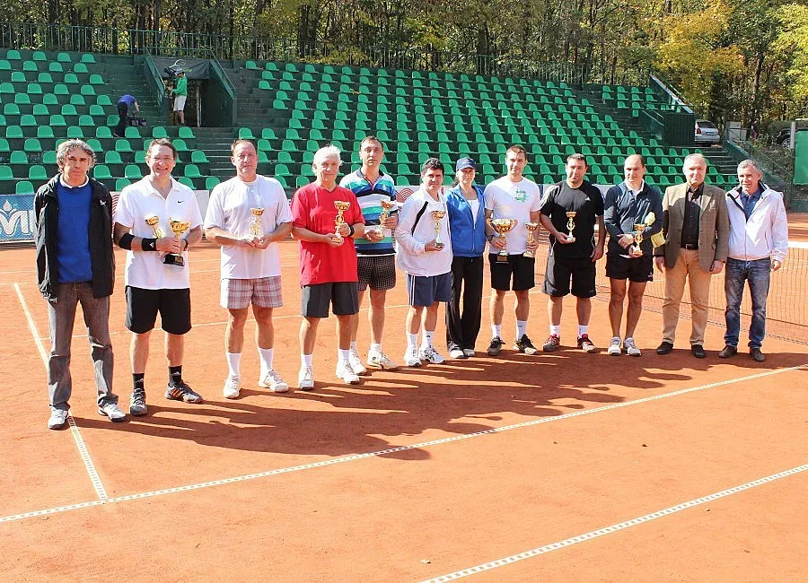 Посланикът на Италия шампион в турнира "Дипломати и приятели"