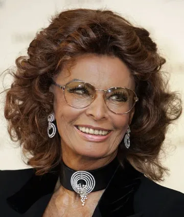 София Лорен се разкрасява бързо