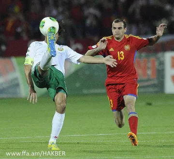 Боби сряза Любо Пенев