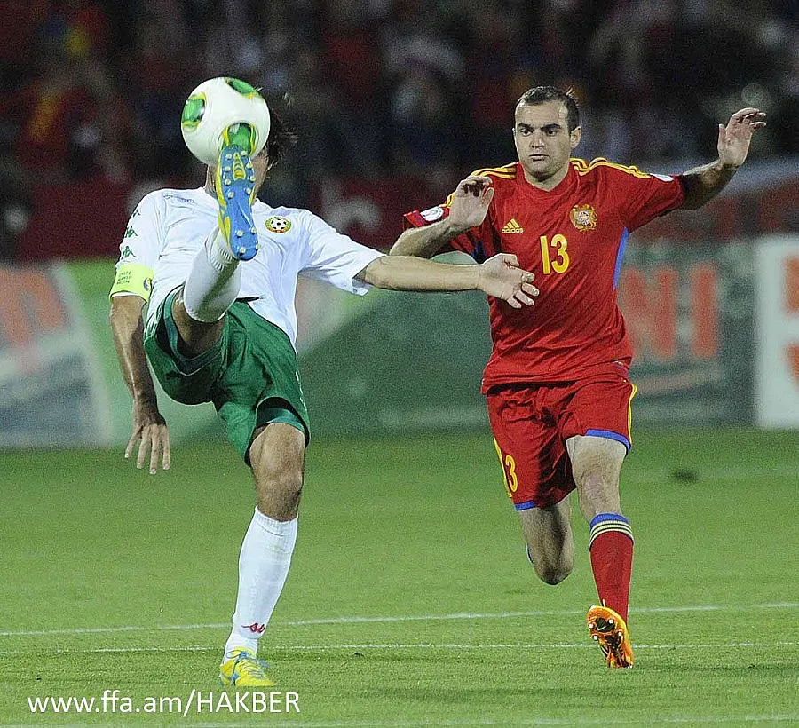 Боби сряза Любо Пенев