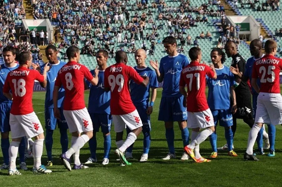 Вечното дерби се закотви на 10 лв.