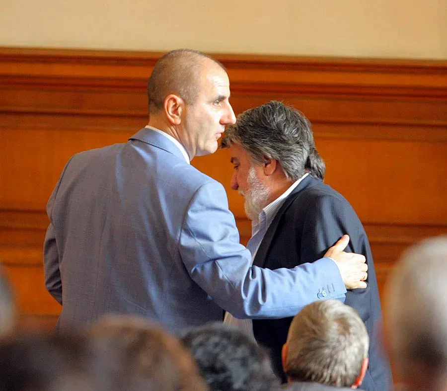 Цветанов не разписал вота за магистралите