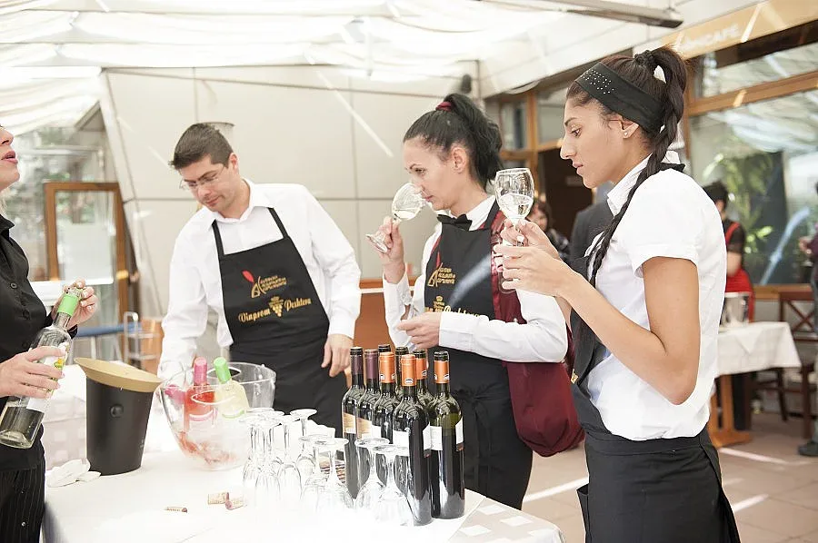 Най-добрият сомелиер на България за 2013 е Пламен Димитров 