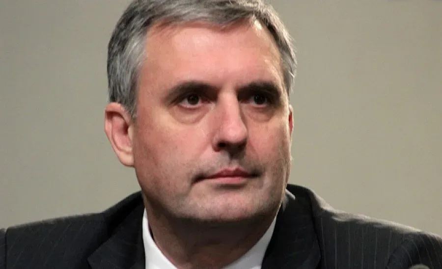 Калфин: Няма да построим всички пътища с европари 