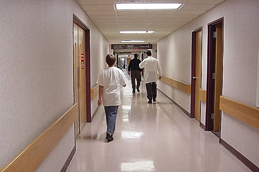 Пожар в японска болница отне 10 живота