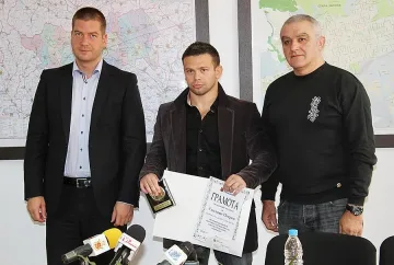 Отличиха световен шампион по карате киокушин